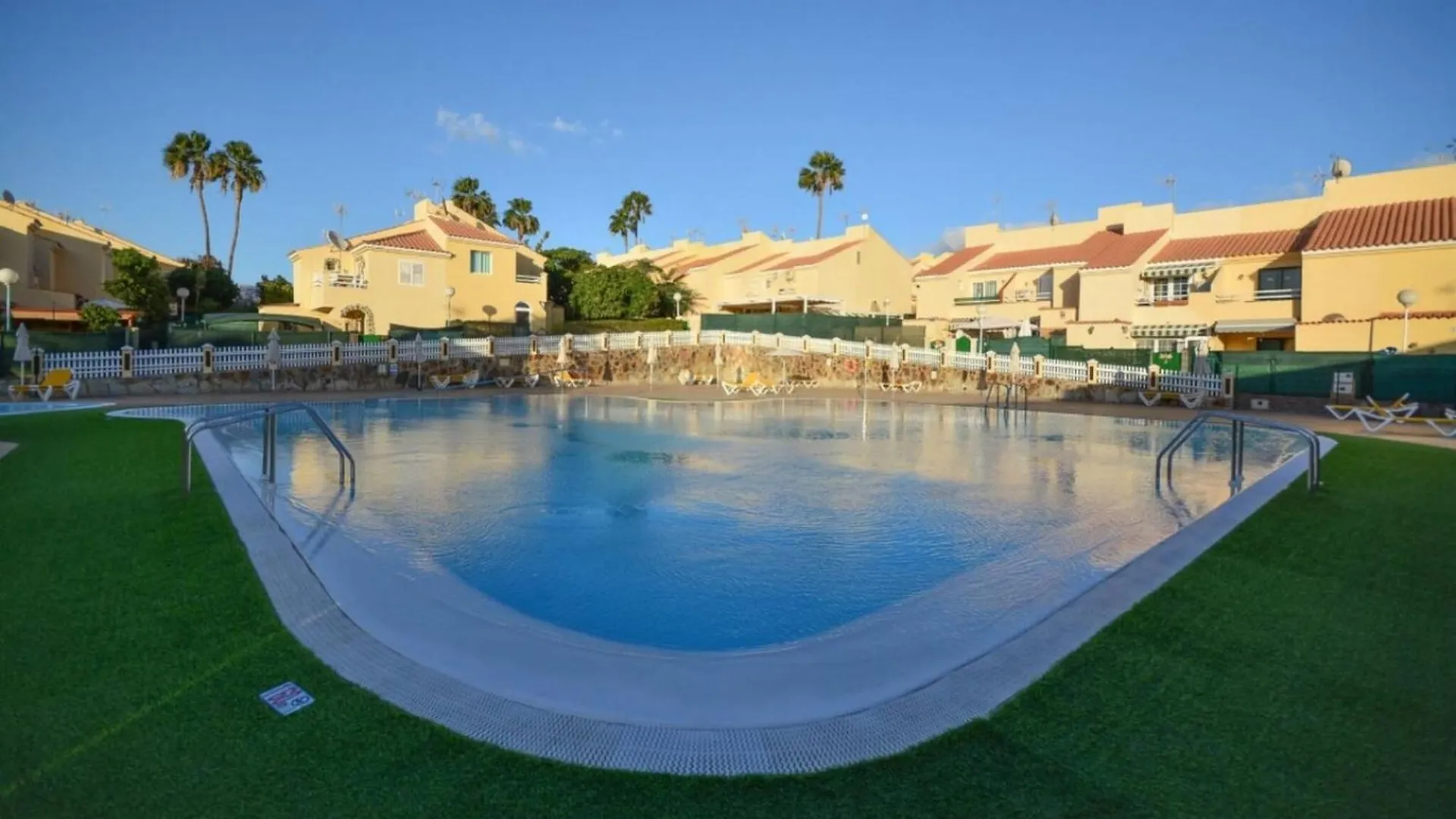 Bungalow With Terrace Bbq Pool In Maspalomas